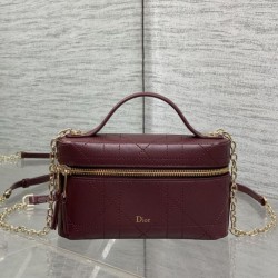 Replica di alta qualità Pochette Dior il trucco Lady Dior Borgogna Replica Perfetta Pochette Dior il trucco Lady Dior Borgogna Imitazione Falsa