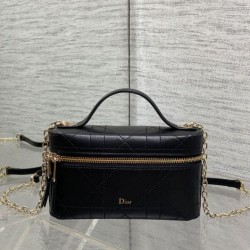 Replica di alta qualità Pochette Dior il trucco Lady Dior Nero Replica Perfetta Pochette Dior il trucco Lady Dior Nero Imitazione Falsa
