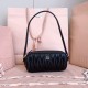 Replica di alta qualità Pochette Miu Miu In Nappa Matelassé 5NE024 Nero Replica Perfetta Pochette Miu Miu In Nappa Matelassé 5NE024 Nero Imitazione Falsa