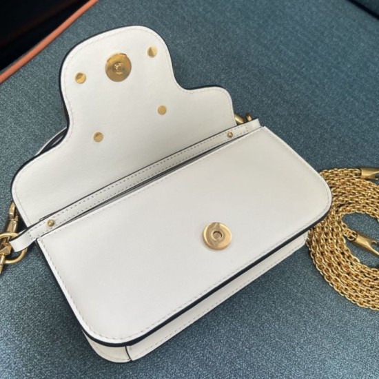 Replica AAA Borsa a spalla piccola Valentino Garavani Locò con logo gioiello vitello Bianco Replica AAA Borsa a spalla piccola Valentino Garavani Locò con logo gioiello vitello Bianco