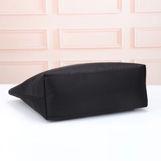 Replica 1:1 Borsa tote Prada nylon con manici Saffiano Nero