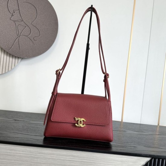 Replica fedele Borse Chanel Souplissimo Piccolo/Maxi Flap vitello Rosso Replica fedele Borse Chanel Souplissimo Piccolo/Maxi Flap vitello Rosso