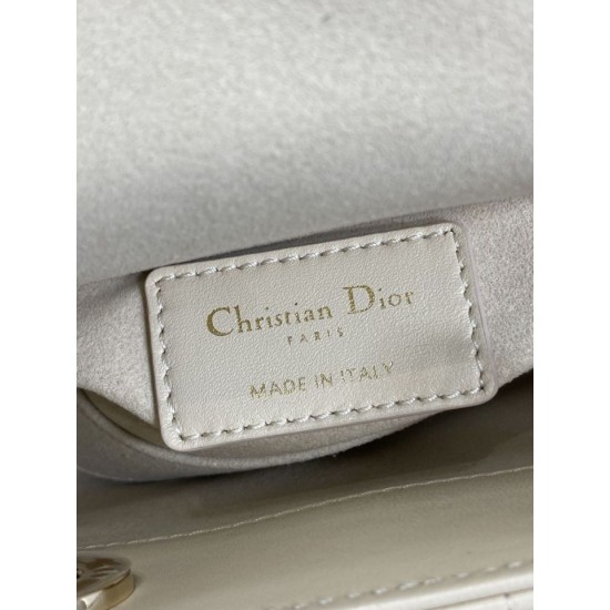 Borse Replica 1:1 Dior D-Joy agnello ricamata con fiocco bianco avorio Borse Replica 1:1 Dior D-Joy agnello ricamata con fiocco bianco avorio