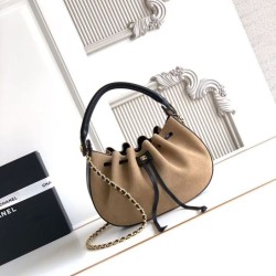 Replica 1:1 Borsa a secchiello Chanel AS6617 Cloud con coulisse Marrone