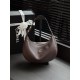 Replica perfette Borsa a tracolla Hobo Chanel AS6570 Halfmoon marrone Replica perfette Borsa a tracolla Hobo Chanel AS6570 Halfmoon marrone