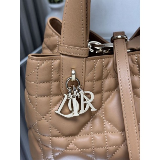 Repliche perfette Borsa Tote Piccola/Media Dior Toujours Marrone Repliche perfette Borsa Tote Piccola/Media Dior Toujours Marrone