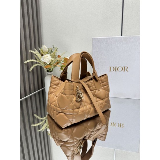Repliche perfette Borsa Tote Piccola/Media Dior Toujours Marrone Repliche perfette Borsa Tote Piccola/Media Dior Toujours Marrone