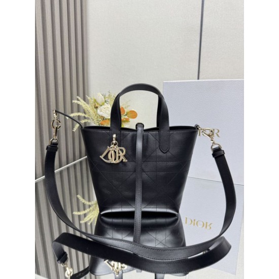 Replica perfetta Borsa piccola verticale Dior Toujours nera