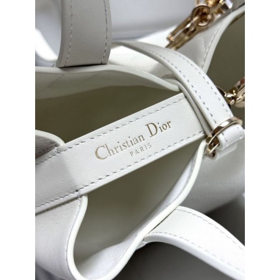Replica Borsa piccola verticale Dior Toujours Bianco Replica Borsa piccola verticale Dior Toujours Bianco