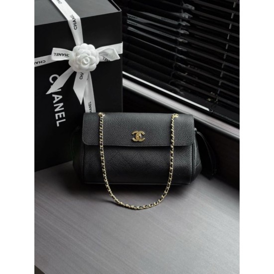 Replica Perfetto Borsa Chanel Chain Baguette Flap AS6427 Nera Replica Perfetto Borsa Chanel Chain Baguette Flap AS6427 Nera