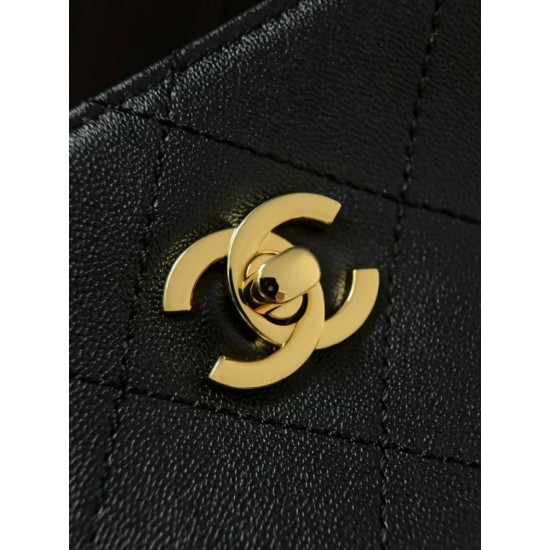 Replica Perfetto Borsa Tote shopping Chanel 26B Lucky AS6495 Nera