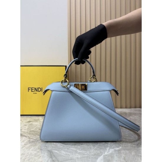 Replica Borsa piccola Fendi Peekaboo Iseeu Blu Replica Borsa piccola Fendi Peekaboo Iseeu Blu