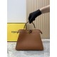 Repliche perfette Borsa piccola Fendi Peekaboo Iseeu Marrone Repliche perfette Borsa piccola Fendi Peekaboo Iseeu Marrone
