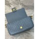 Replica Borsa Baguette classica Fendi con motivo a lettere FF in rilievo 3D Blu Replica Borsa Baguette classica Fendi con motivo a lettere FF in rilievo 3D Blu
