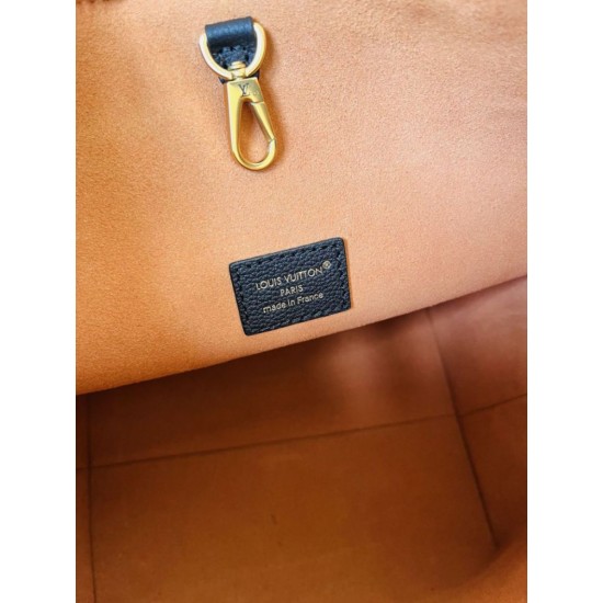 Replica di alta qualità Borsa LV M25352 Low Key Hobo nera Replica di alta qualità Borsa LV M25352 Low Key Hobo nera