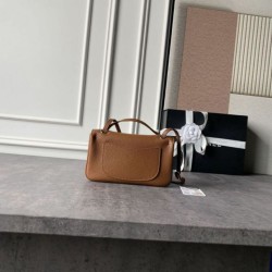Imitazione Borsa Chanel AS6573 Mini Flap (Caviar) Marrone