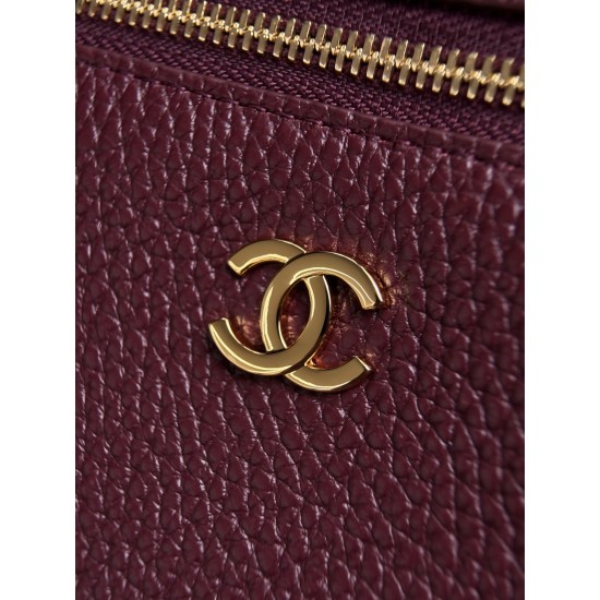 Replica Borsa Chanel AP5347 Slim Vanity Case con patta bordeaux