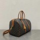 Borsa da viaggio media Celine Replica Triomphe pelle di vitello marrone Borsa da viaggio media Celine Replica Triomphe pelle di vitello marrone