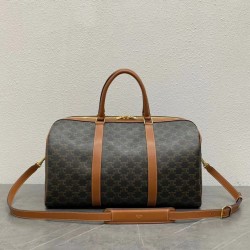Borsa da viaggio media Celine Triomphe pelle di vitello marrone