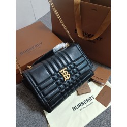 Borsa a spalla Burberry Lola nera con chiusura TB
