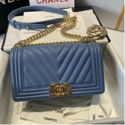 Borsa classica da bambino con patta A67086 02