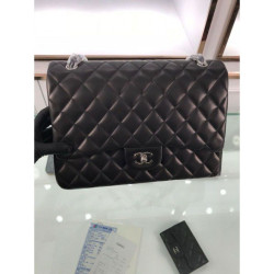 Classic Maxi Flap Borsa Jumbo A58601 Pelle di agnello Nera