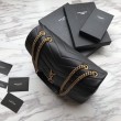 YSL Saint Laurent Classic Busta grande dorata