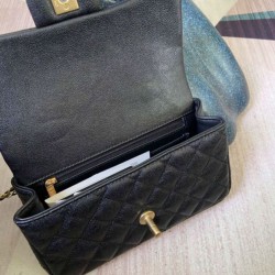 Dupe Mini Borsa con Patta in Pelle di Vitello Granata con Manico Superiore AS2431 Nero imitazioni perfette Replica Mini Borsa con Patta in Pelle di Vitello Granata con Manico Superiore AS2431 Nero Griffate
