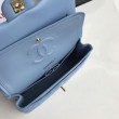 Borsa classica con patta A1112 Hardware oro blu cielo