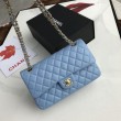 Borsa classica con patta A1112 Hardware oro blu cielo