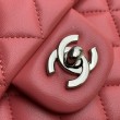Dettagli perfetti Borsa classica con patta A1112 Hardware argento rosso chiaro