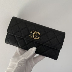 Pari all'originale replica Dettagli perfetti Portafoglio in metallo dorato in pelle di vitello AP1895 nero