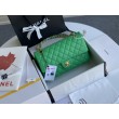 Imitazione Borsa classica con patta A1112 Hardware argento verde chiaro