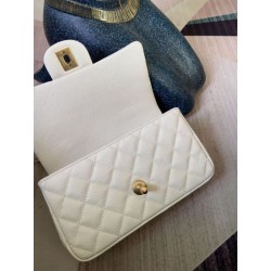 Mini Borsa con Patta in Pelle di Vitello Granata con Manico Superiore AS2431 Bianco
