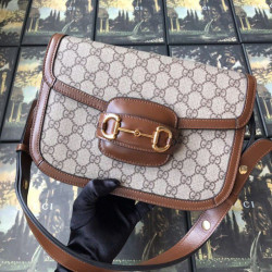 Anteprima esclusiva online di 1955 Horsebit Bag Coffee