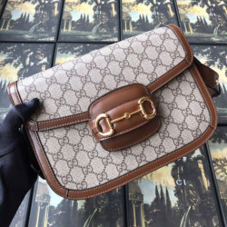 Anteprima esclusiva online di 1955 Horsebit Bag Coffee