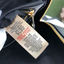 Zaino Burberry Nero Dupe Perfetta Cloni Firmate Zaino Burberry Nero imitazioni