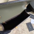 Borsa YSL Saint Laurent Carre Satchel in pelle scamosciata verde chiaro