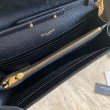 Portafoglio con catena YSL Saint Laurent con busta a catena in pelle martellata Hardware nero oro