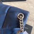 Borsa a tracolla Yul Saint Laurent Loulou piccola blu
