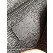 Aerogram Slingbag Pelle di vitello M57081 Nera
