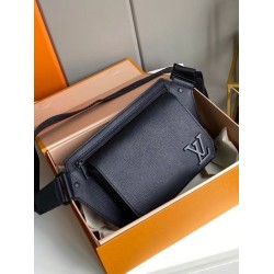 Aerogram Slingbag Pelle di vitello M57081 Nera