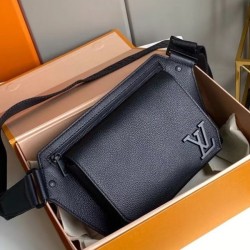 Dupe Aerogram Slingbag Pelle di vitello M57081 Nera imitazioni perfette Replica Aerogram Slingbag Pelle di vitello M57081 Nera Griffate