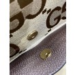 Borsa a tracolla con Interlocking G 675891
