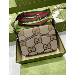 Borsa a tracolla con Interlocking G 675891