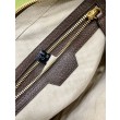 Borsa a tracolla con Interlocking G 675891