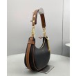 Borsa Celine Ava Con Tracolla Media In Pelle Di Vitello Liscia Nera