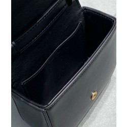 Celine Mini Triomphe In Vitello Lucido Nero