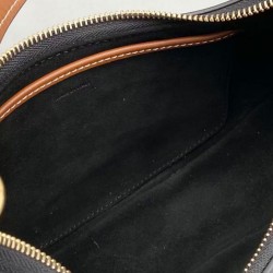 Borsa Celine Ava Con Tracolla Media In Pelle Di Vitello Liscia Nera Borsa Celine Ava Con Tracolla Media In Pelle Di Vitello Liscia Nera