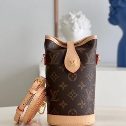 Fold Me Pouch M80874 Fold Me Pouch M80874